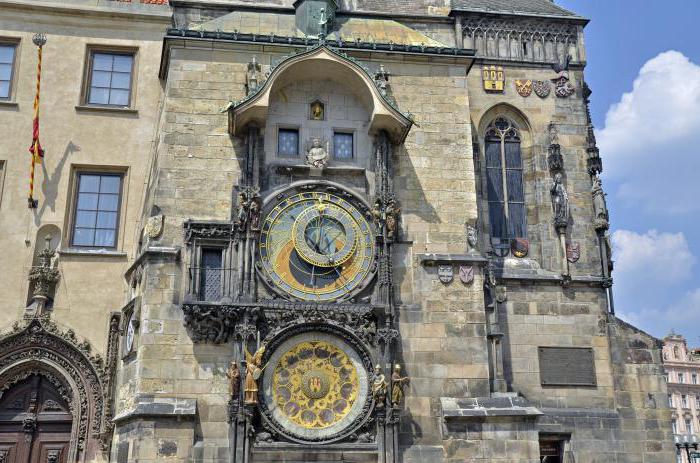 Senoji miesto rotušė - senovės Prahos širdis